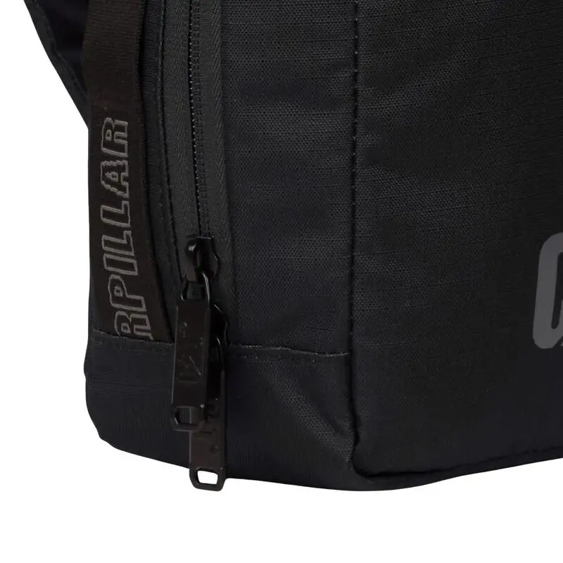 Explorer Sling Bag Caterpillar 84866-01 Crossbody 84866-01 Caterpillar Explorer Sling Bag Caterpillar 84866-01