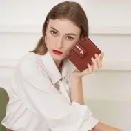 Γυναικείο δερμάτινο πορτοφόλι Foxer 2161003F καφέ