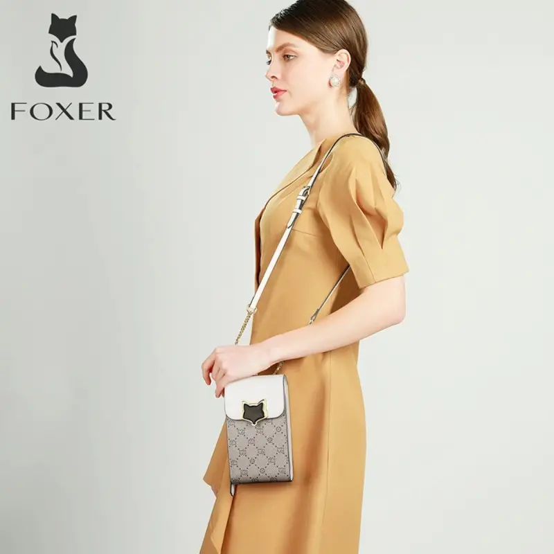 Δερμάτινη Γυναικεία Τσάντα Χιαστί Foxer 9130008F κρέμ/γκρί Δερμάτινη Γυναικεία Τσάντα Χιαστί Foxer 9130008F κρέμ/γκρί