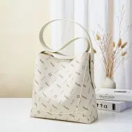 Δερμάτινη Γυναικεία Τσάντα Shopper ‘Ωμου Foxer 9136015F κρέμ Δερμάτινη Γυναικεία Τσάντα Shopper ‘Ωμου Foxer 9136015F κρέμ