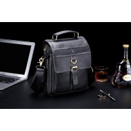 Δερμάτινο τσαντάκι ώμου Bull Captain  DJB 302 μαύρο