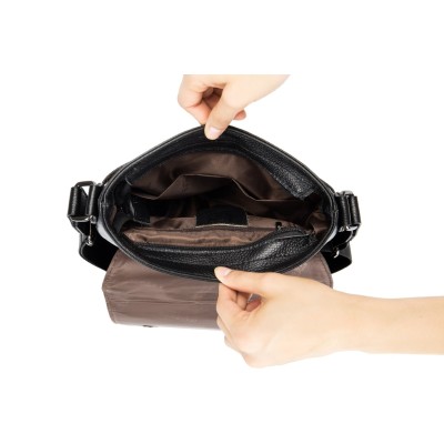 Δερμάτινο τσαντάκι ώμου Bull Captain DJB 033 μαύρο