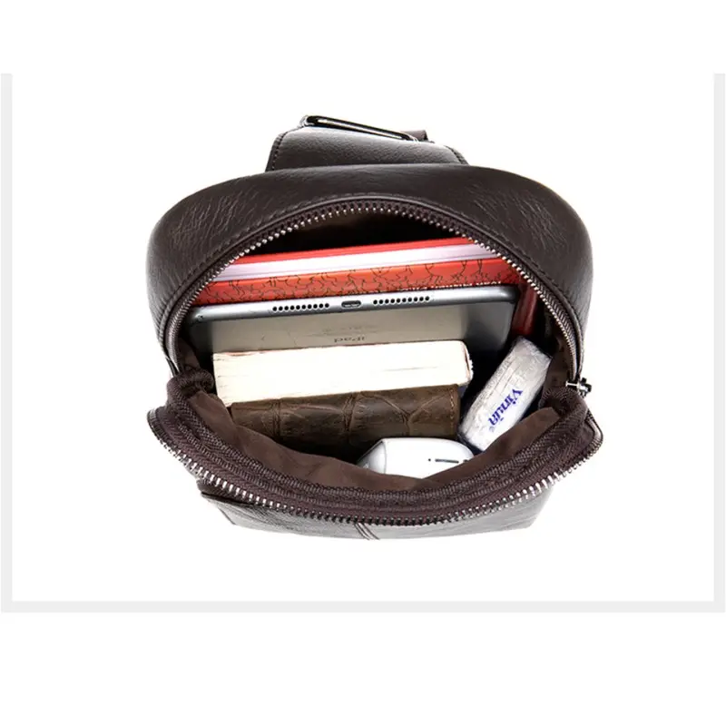 Δερμάτινο τσαντάκι crossbody Cardinal 8696 καφέ Δερμάτινο τσαντάκι crossbody Cardinal 8696 καφέ
