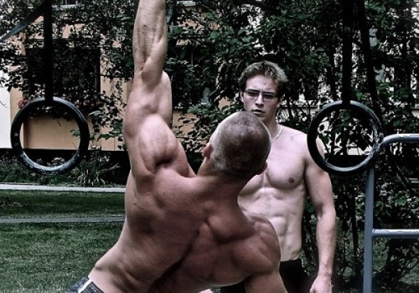 Γυμναστείτε έξυπνα με Calisthenics